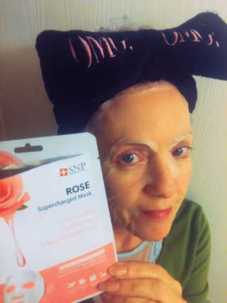 SNP Supercharged Mask_Rose Centifoli Flower — 4.5점을 준 리뷰어가 2018년 12월 올린 사용 사진