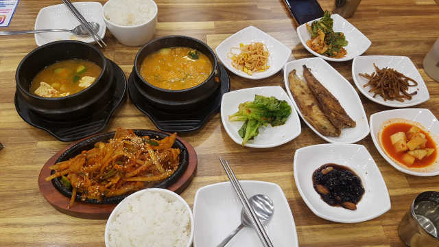 [골목식당] 든든한 한끼 2인세트 리뷰 사진