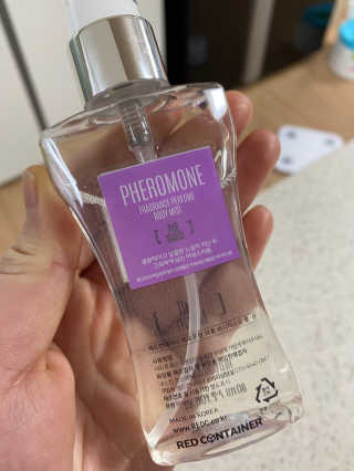 레드컨테이너 페로몬향 퍼퓸 바디미스트 80ml — 5점을 준 리뷰어가 2020년 2월 올린 사용 사진