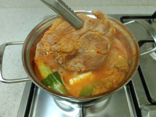 땡땡쿡 더실비김치찌개 2인분 710g 라면사리 포함 — 5점을 준 리뷰어가 2020년 1월 올린 사용 사진