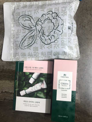 포레스트힐 그린 밸런스 클렌져 100ml + 토끼 헤어밴드 — 5점을 준 리뷰어가 2020년 3월 올린 사용 사진