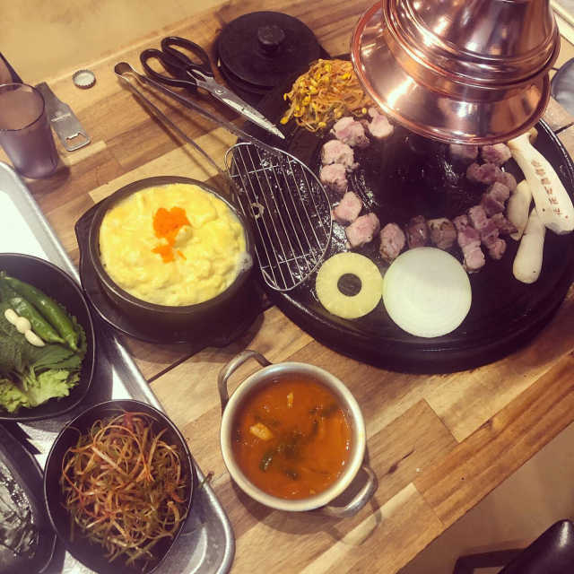 [화덕고깃간 마곡발산점] 화덕삼겹살2인분 리뷰 사진