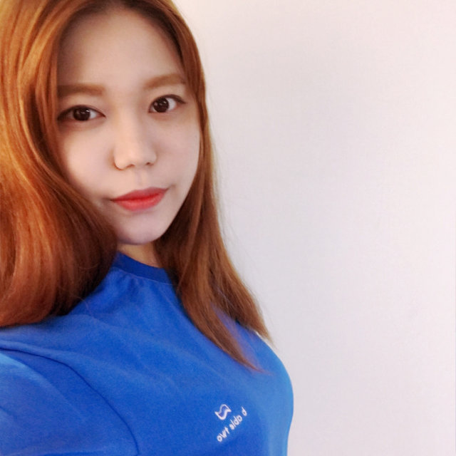 [UNISEX] Standard T-shirts 리뷰 사진