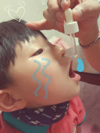 그린스토어 베이비드롭 프로바이오틱스 1병 30일분 — 3.33점을 준 리뷰어가 2018년 6월 올린 사용 사진