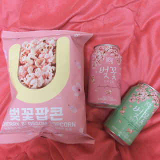 GS25 벚꽃 팝콘 + 벚꽃스파클링 + 벚꽃 청포도 에이드 — 5점을 준 리뷰어가 2018년 3월 올린 사용 사진