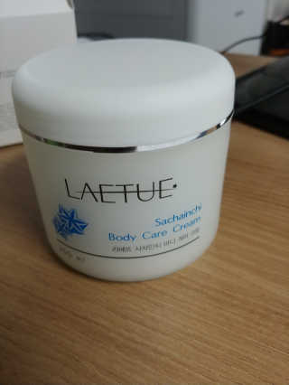 (주)이스터비엔에프 라에뜨 사차인치 바디케어크림 300ml — 3.5점을 준 리뷰어가 2019년 3월 올린 사용 사진
