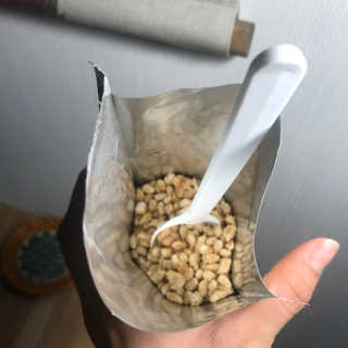 아우노그라노 오리지날, 진짜 베리, 진짜 카카오 — 5점을 준 리뷰어가 2018년 7월 올린 사용 사진