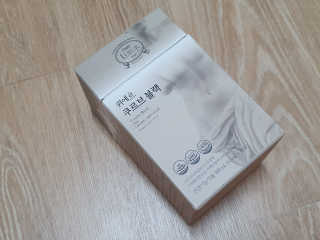[하우투잇] 뤼에르 쿠르브 블랙 10ml x 30포 총 300ml — 5점을 준 리뷰어가 2020년 3월 올린 사용 사진