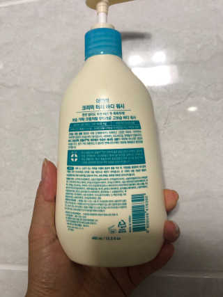 더마비 크리미 터치 바디 워시 — 3.5점을 준 리뷰어가 2019년 6월 올린 사용 사진