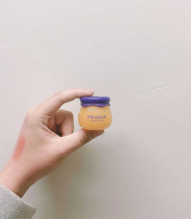 블루베리 하이드레이팅 허니 립 밤 리뷰 사진