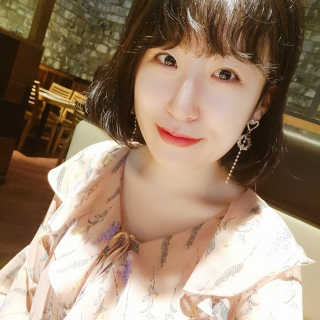 웰더마 사파이어 콜라겐 임팩트 에센셜 마스크 — 4.5점을 준 리뷰어가 2019년 4월 올린 사용 사진
