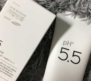 포므시 스노우화이트클렌징폼pH5.5 — 4.5점을 준 리뷰어가 2019년 12월 올린 사용 사진
