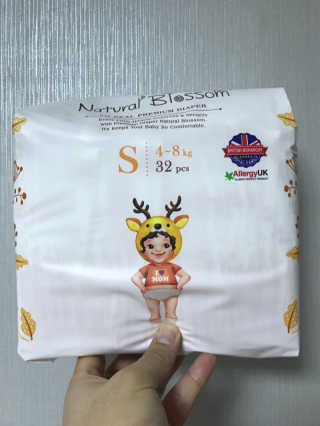 네추럴블라썸 NATURAL BLOSSOM 슈퍼 얇은 바지 기저귀 — 5점을 준 리뷰어가 2018년 11월 올린 사용 사진