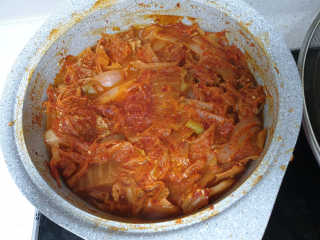 땡땡쿡 더실비김치찌개 2인분 710g 라면사리 포함 — 3점을 준 리뷰어가 2020년 2월 올린 사용 사진