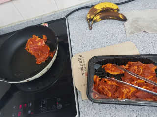 미티스트 더 맛있는 소담 소불고기 + 도담 돼지 불고기 — 1.67점을 준 리뷰어가 2019년 2월 올린 사용 사진