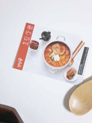 땡땡쿡 더실비김치찌개 2인분 710g 라면사리 포함 — 5점을 준 리뷰어가 2020년 2월 올린 사용 사진