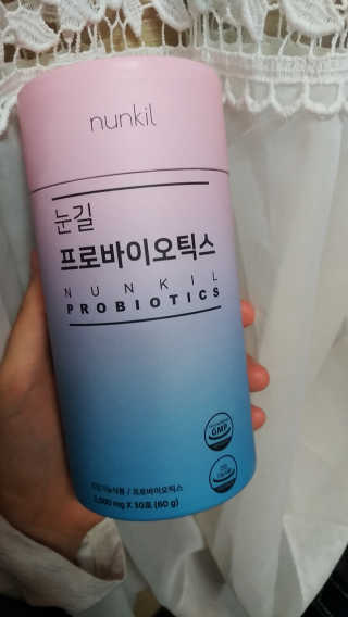 눈길 프로바이오틱스 눈길 콜라겐 프로바이오틱스 — 5점을 준 리뷰어가 2019년 11월 올린 사용 사진