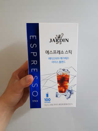 (주)쟈뎅 [쟈뎅] 에스프레소스틱 아이스블렌드 — 5점을 준 리뷰어가 2019년 5월 올린 사용 사진