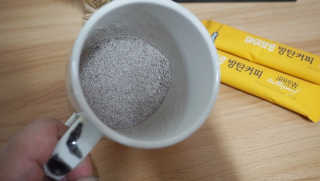 한국맥널티 아이브루 방탄커피 — 5점을 준 리뷰어가 2019년 9월 올린 사용 사진