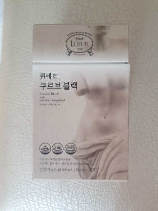 [하우투잇] 뤼에르 쿠르브 블랙 10ml x 30포 총 300ml — 5점을 준 리뷰어가 2020년 3월 올린 사용 사진