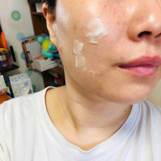 지고트 비타솔루션12 브라이트닝 앰플 크림 100ml — 3점을 준 리뷰어가 2019년 6월 올린 사용 사진