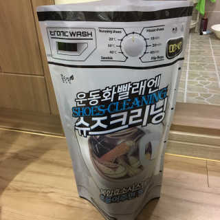 트로닉 클린팟 가바무라 슈즈크리닝 운동화세탁세제 — 4점을 준 리뷰어가 2018년 4월 올린 사용 사진