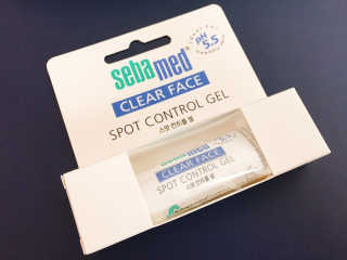 세바메드 클리어 페이스 스팟 컨트롤 젤 — 2.67점을 준 리뷰어가 2017년 12월 올린 사용 사진