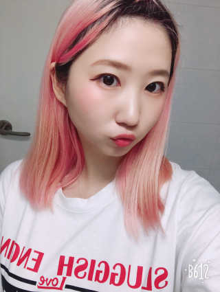 라네베 텐더핏 퍼프+오토립 브러쉬 세트 — 4.67점을 준 리뷰어가 2018년 7월 올린 사용 사진