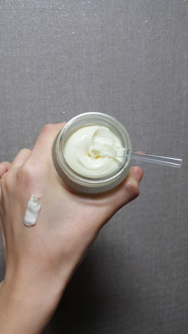 아이소이 코어탄력크림 리뷰 사진