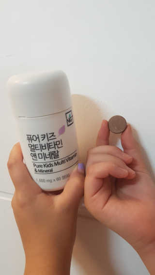 네츄럴굿띵스 퓨어 키즈 멀티비타민 앤 미네랄 30일분 — 3.5점을 준 리뷰어가 2018년 9월 올린 사용 사진