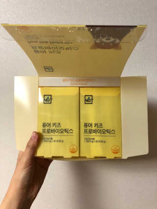 네츄럴굿띵스 퓨어 키즈 프로바이오틱스 60포 — 5점을 준 리뷰어가 2019년 5월 올린 사용 사진