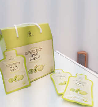 [바로푸드] 데일리 숙성노니원액 30ml x 28팩_1박스 — 4점을 준 리뷰어가 2019년 6월 올린 사용 사진