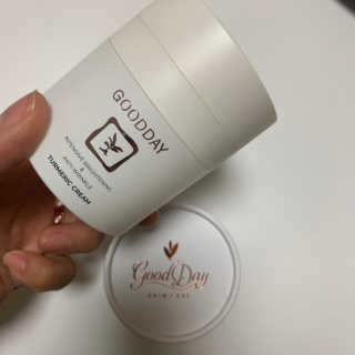 GoodDay Skincare GoodDay 강황크림 50g — 5점을 준 리뷰어가 2019년 12월 올린 사용 사진