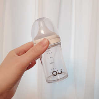 엄마의 바램을 담은 프리미엄 감성젖병 오유위시 90ml — 5점을 준 리뷰어가 2020년 3월 올린 사용 사진