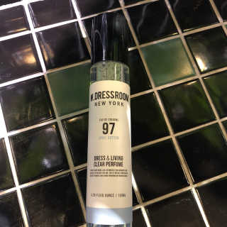 더블유드레스룸 드레스퍼퓸 150ml — 3.5점을 준 리뷰어가 2018년 6월 올린 사용 사진