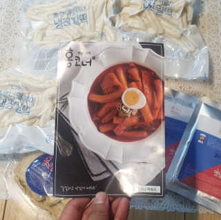 [홍코너떡볶이]옛날떡볶이 인기맛 4팩세트 — 5점을 준 리뷰어가 2019년 11월 올린 사용 사진
