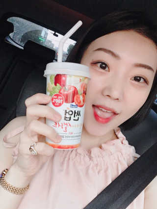 과일야채샐러드 썬업 과일야채 샐러드 3종 — 5점을 준 리뷰어가 2018년 7월 올린 사용 사진