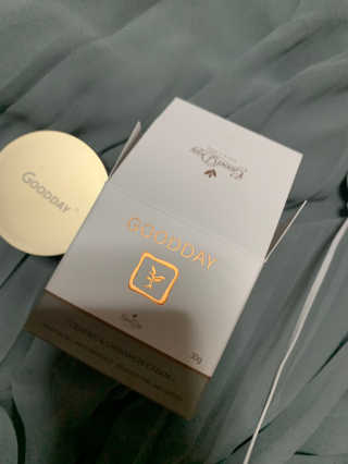 GoodDay Skincare GoodDay 강황 크림 — 4.5점을 준 리뷰어가 2019년 8월 올린 사용 사진