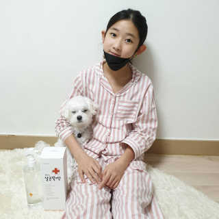 [펫토리아]살균뚝딱 강아지 고양이 살균소독제 탈취제 — 5점을 준 리뷰어가 2020년 3월 올린 사용 사진