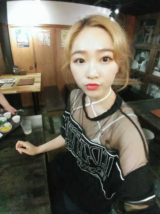 밀키드레스 바비메이크 베일 쿠션 — 4.67점을 준 리뷰어가 2018년 6월 올린 사용 사진