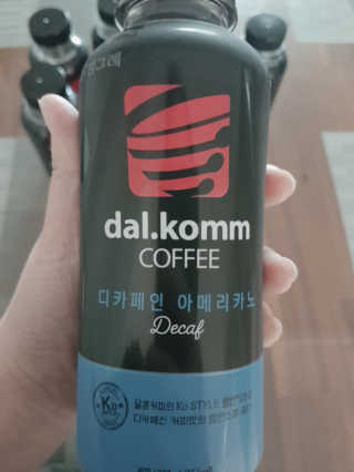 [빙그레] 달콤커피 콜라보 디카페인, 블랙 아메리카노 — 5점을 준 리뷰어가 2019년 1월 올린 사용 사진