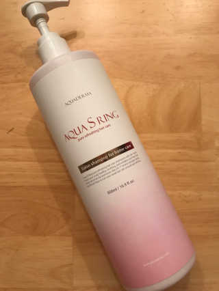 아쿠아큐링 아쿠아S링 퓨어리프레싱 헤어케어 500ml — 5점을 준 리뷰어가 2018년 8월 올린 사용 사진