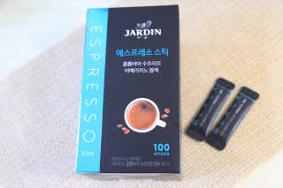 (주)쟈뎅 쟈뎅 에스프레소 스틱 아메리카노 블랙 — 5점을 준 리뷰어가 2018년 10월 올린 사용 사진
