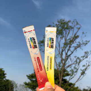 센트룸 아쿠아비타 레몬향, 딸기향 — 1점을 준 리뷰어가 2019년 6월 올린 사용 사진