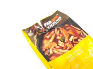 두번째 국떡 국가대표 떡볶이 1팩 + 영미칩 2봉 증정 — 5점을 준 리뷰어가 2019년 2월 올린 사용 사진