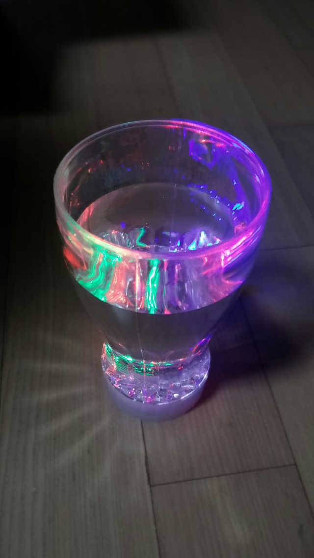 LED맥주잔 2개 세트 리뷰 사진