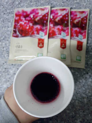 [하이헬스] 정말 진하고 맛있는 유기농 석류즙 30포 — 4점을 준 리뷰어가 2019년 12월 올린 사용 사진