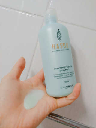 셀리본 하수오 내츄럴 프리벤션 탈모관리 샴푸 300ml — 3점을 준 리뷰어가 2019년 11월 올린 사용 사진