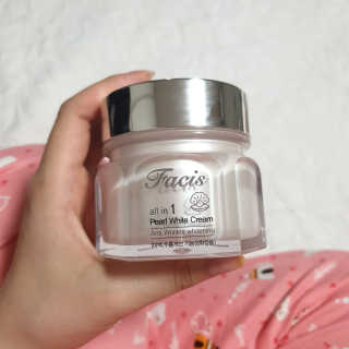 파시스 올인원 진주 화이트닝 크림 100ml — 3.33점을 준 리뷰어가 2018년 12월 올린 사용 사진