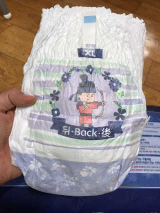 LG생활건강 토디앙 자운보 본초 팬티형 기저귀 — 4점을 준 리뷰어가 2017년 4월 올린 사용 사진